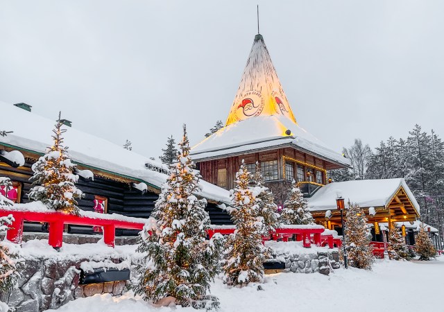 Santa-Clause-Village-Rovaniemi