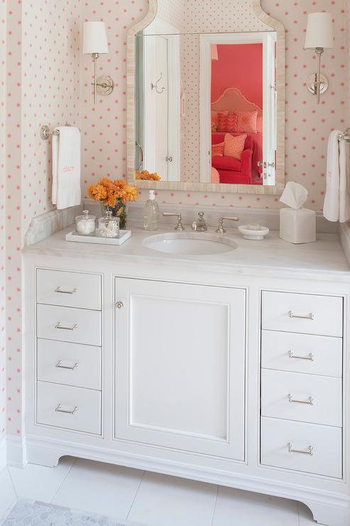 Pink wallpaper bathroom